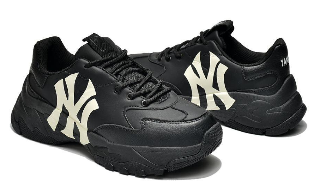 MLB Big Ball x Chunky New York Yankees Sneakers