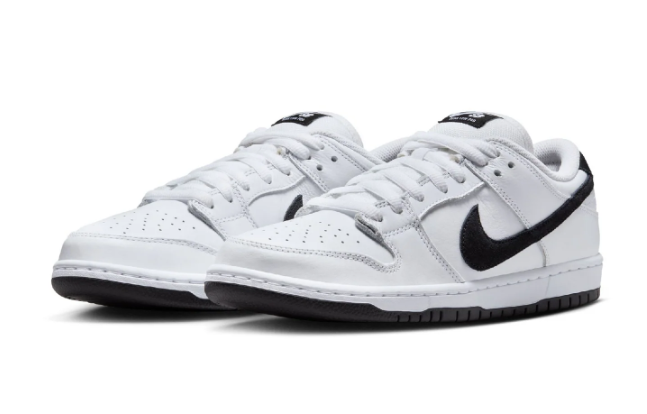 Nike SB Dunk Low Pro 'White / Black / White'