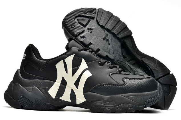 MLB Big Ball x Chunky New York Yankees Sneakers
